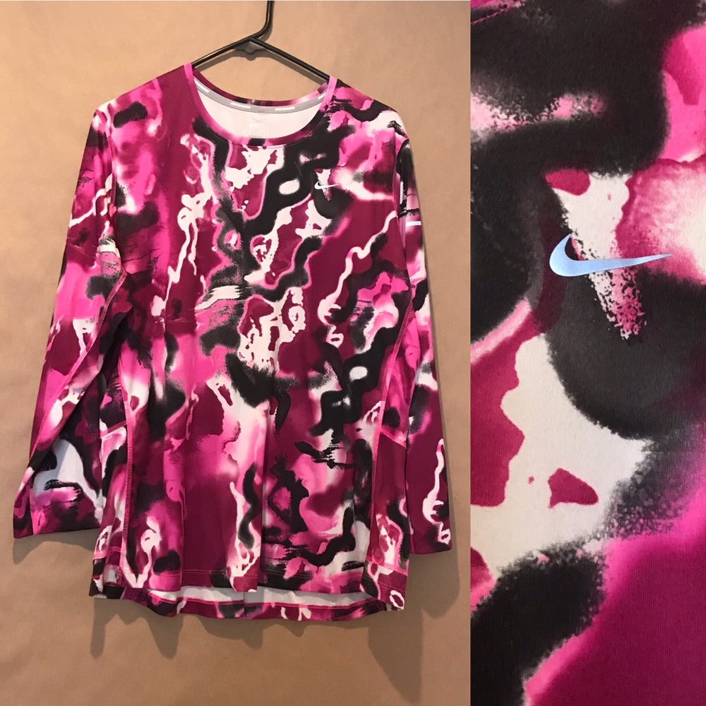 Nike running long sleeves shirt